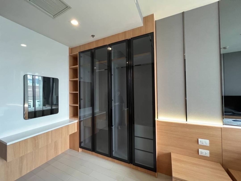เช่า/ขาย NOBLE PLOENCHIT , 3 ห้องนอน ใกล้ BTS เพลินจิต