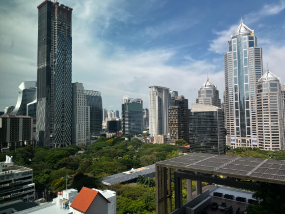 ให้เช่า SINDHORN RESIDENCE , 1 ห้องนอน ใกล้ BTS เพลินจิต