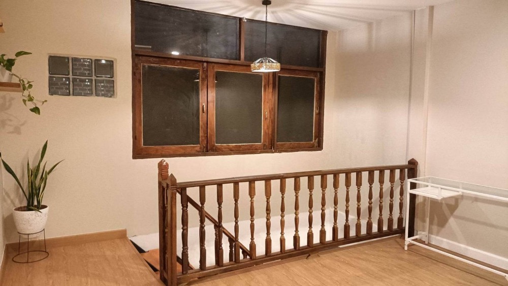 ให้เช่า Narah house , 2 ห้องนอน ใกล้ BTS ชิดลม