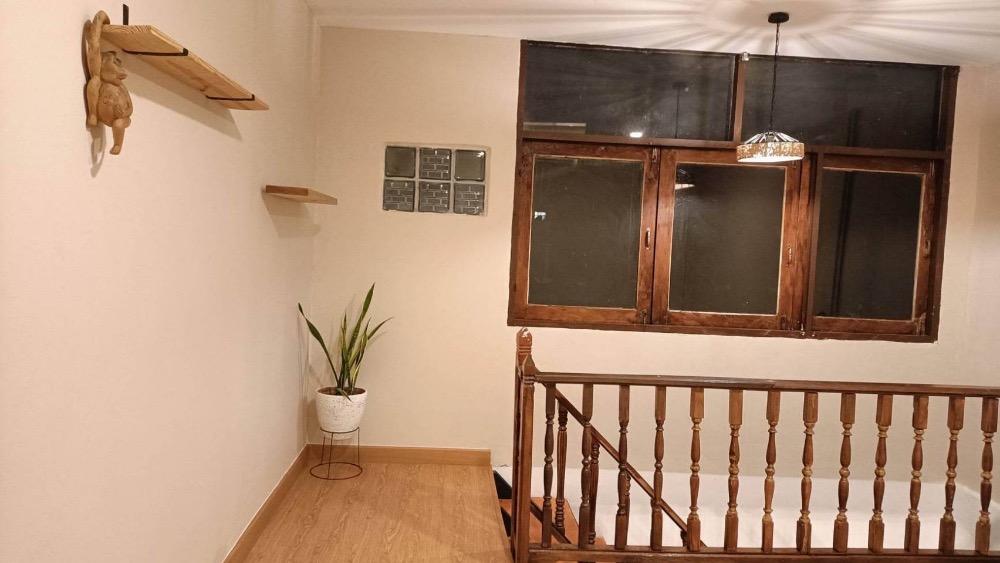 ให้เช่า Narah house , 2 ห้องนอน ใกล้ BTS ชิดลม