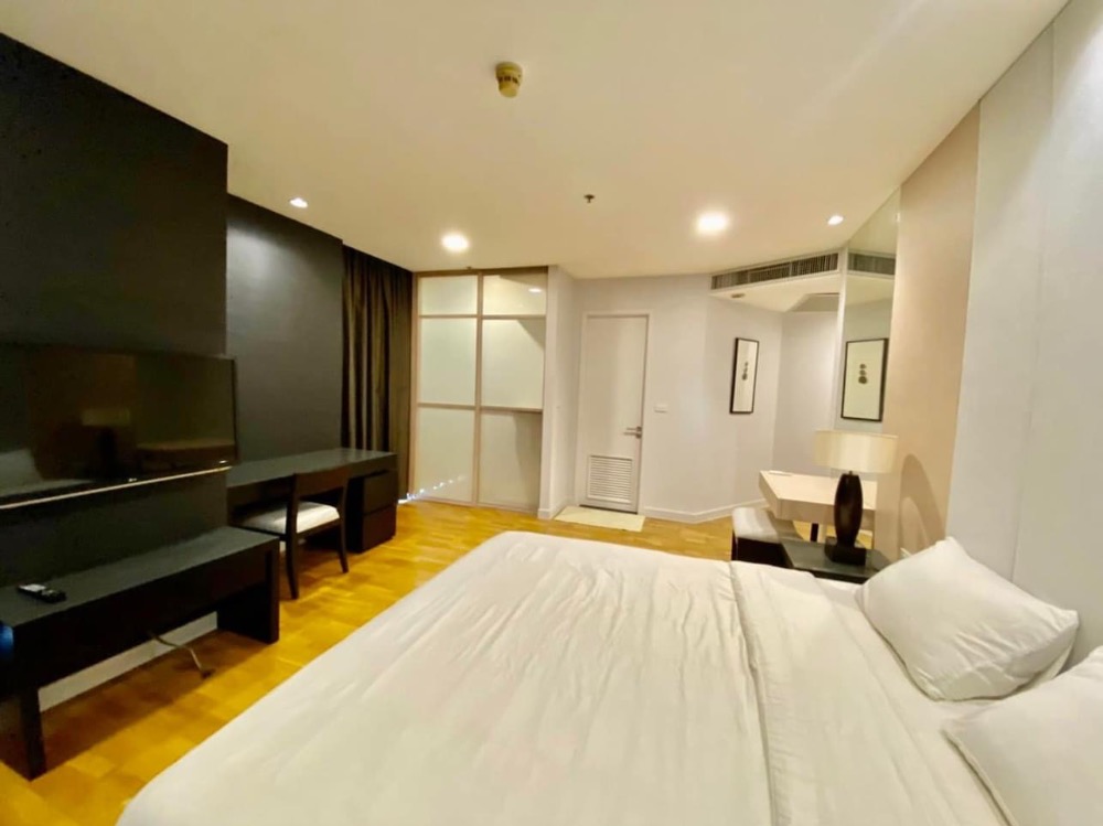🔥 ขายด่วน Urbana Sathorn , 2 ห้องนอน ใกล้ BTS ช่องนนทรีย์