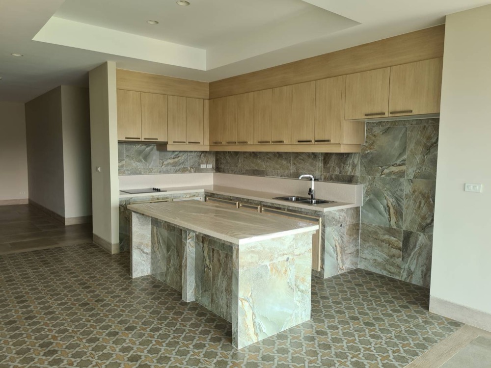 For sale penthouse at Khao Yai , 360 Pano, huge view