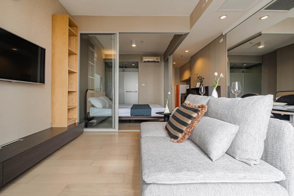 🔥ห้องราคาดีบนถนนพหลโยธิน 1 นอน วิวสวย ดีไซน์ที่ลงตัวเหมาะสำหรับทั้งการอยู่อาศัยและลงทุน ใกล้บีทีเอสสนามเป้า