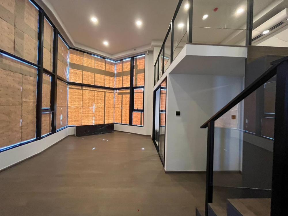 📢👇Brand new project and corner unit, loft style, river view, guarantee enjoy every firework festival , near Chulalongkorn university, Jamjuree Square, MBK mall, Siam Square