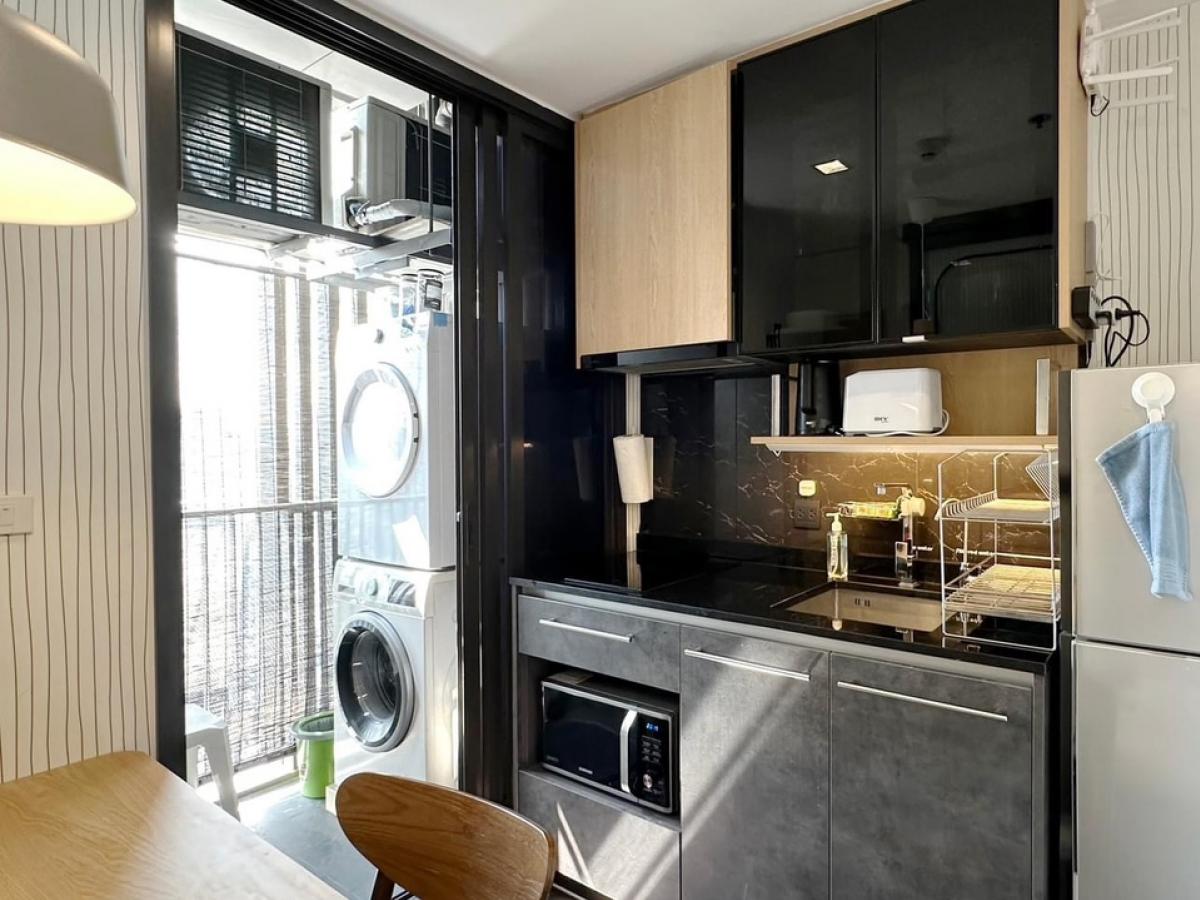 7 ‘s Good and more 📢👇 Good place , good for investment , good for living, good price , good decoration , good view, good appliances close to Jatujak park, and Sunday market.