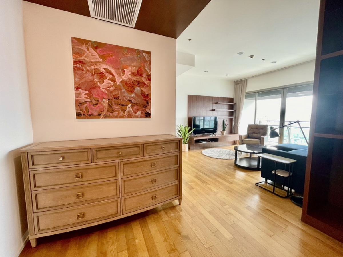 📢👇Living in Emdistrict area , 3 beds, big size, fully furnished, unblocked city view, ready to move in