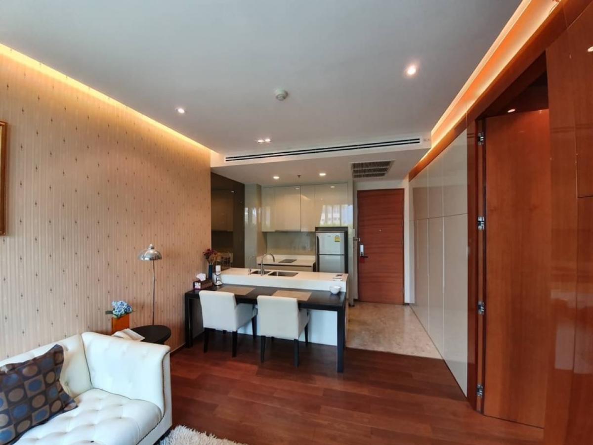 📢👇For rent / sale 1 bedroom in good location near Emporium, EmQuartier, BTS Phromphong (300 meters)