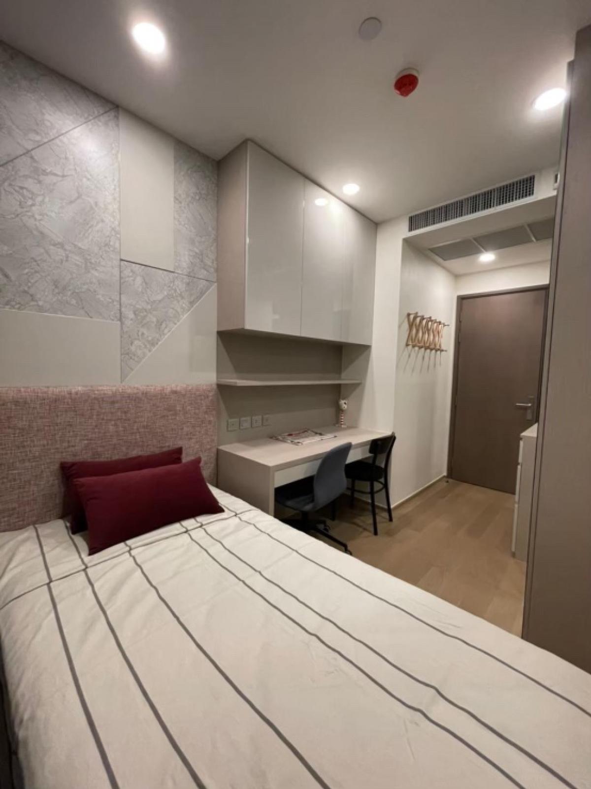 📢👇 Brand new unit and project for rent , 2 bedrooms with panorama view of city, near Siam Square, Chulalongkorn university