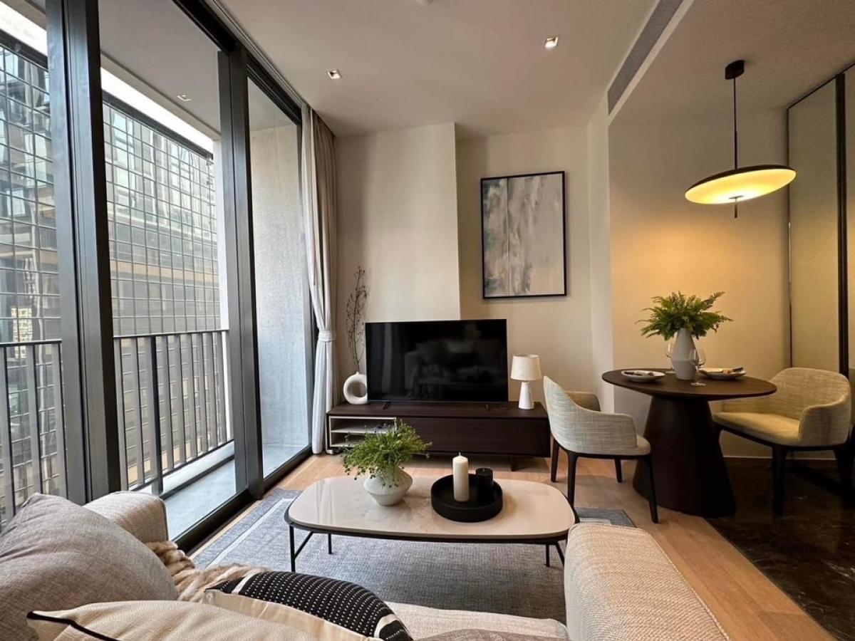 📢👇Available 1 July 24Grab or gone at 28 Chidlom, very good deal, fully furnished, near Central Chidlom, Central Embassy, Central world, Velaa community mall