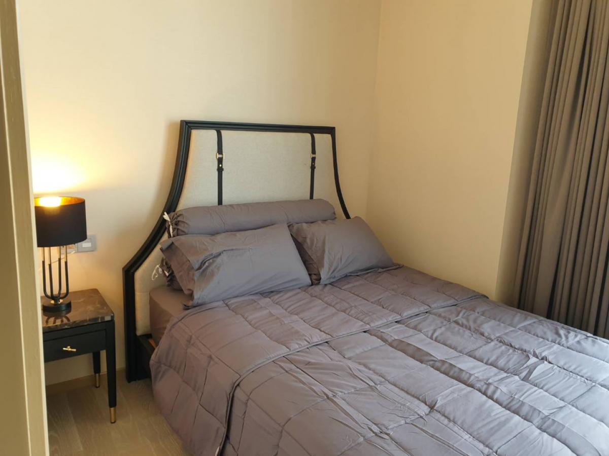 📢👇For sale with tenant til Oct 26, 2 beds at The Esse Sukhumvit 36, fully furnished, unblocked view