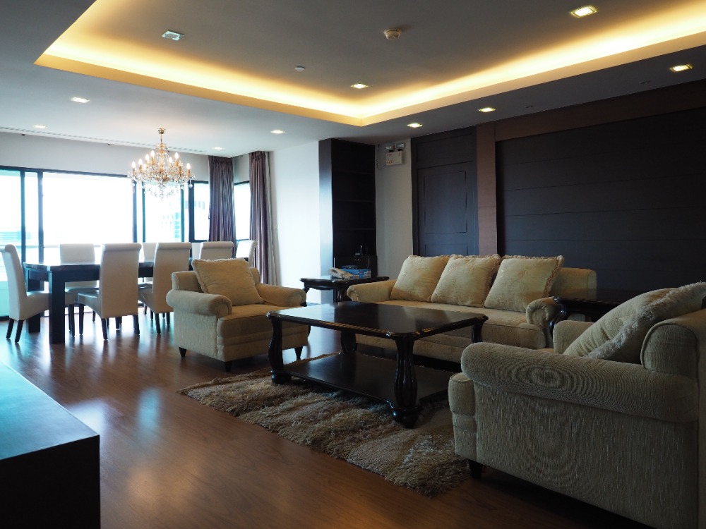 ให้เช่า!! sathorn Gardens 3ห้องนอน เฟอร์นิเจอร์ครบ ชั้นสูงวิวเมืองสวยพร้อมเข้าอยู่