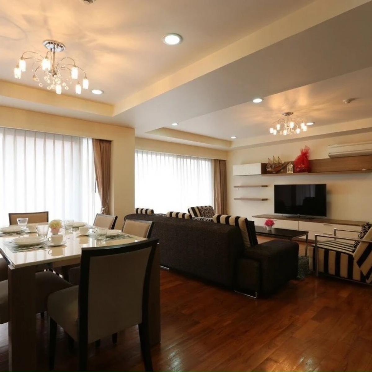 📢👇Available this September Huge size unit for family near BTS Asoke , MRT Sukhumvit