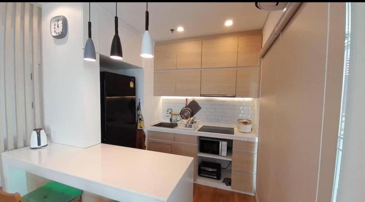 📢👇Sell with tenant til November 26
Luxury room loft style high floor, 360 Panorama Bangkoksplendid view surrounded by the Chao Phraya River, near Central Rama 3,