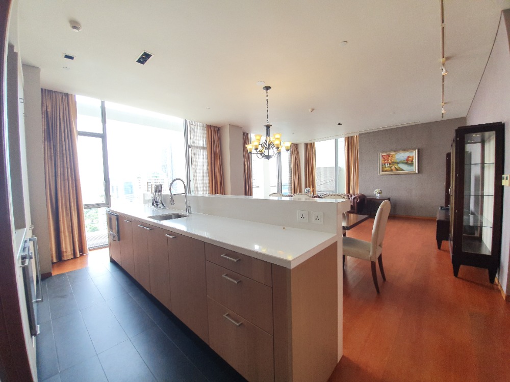 ✨ 👍ให้เช่า!! Sukhothai Residences , 3 ห้องนอน,ระเบียงกว้าง ชั้นสูงวิวเมืองสวย ใกล้ BTS ศาลาแดง พร้อมเข้าอยู่