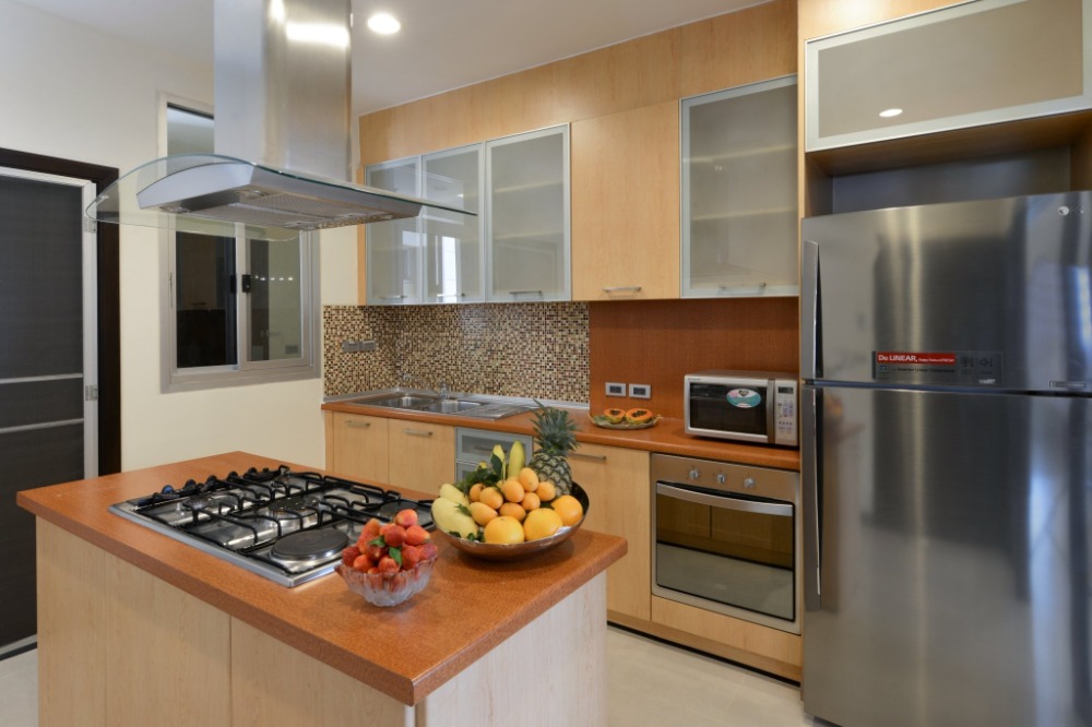 👍🏻Experience luxury apartments in the heart of the city,  220 SQ.M, Huge size and located in asoke