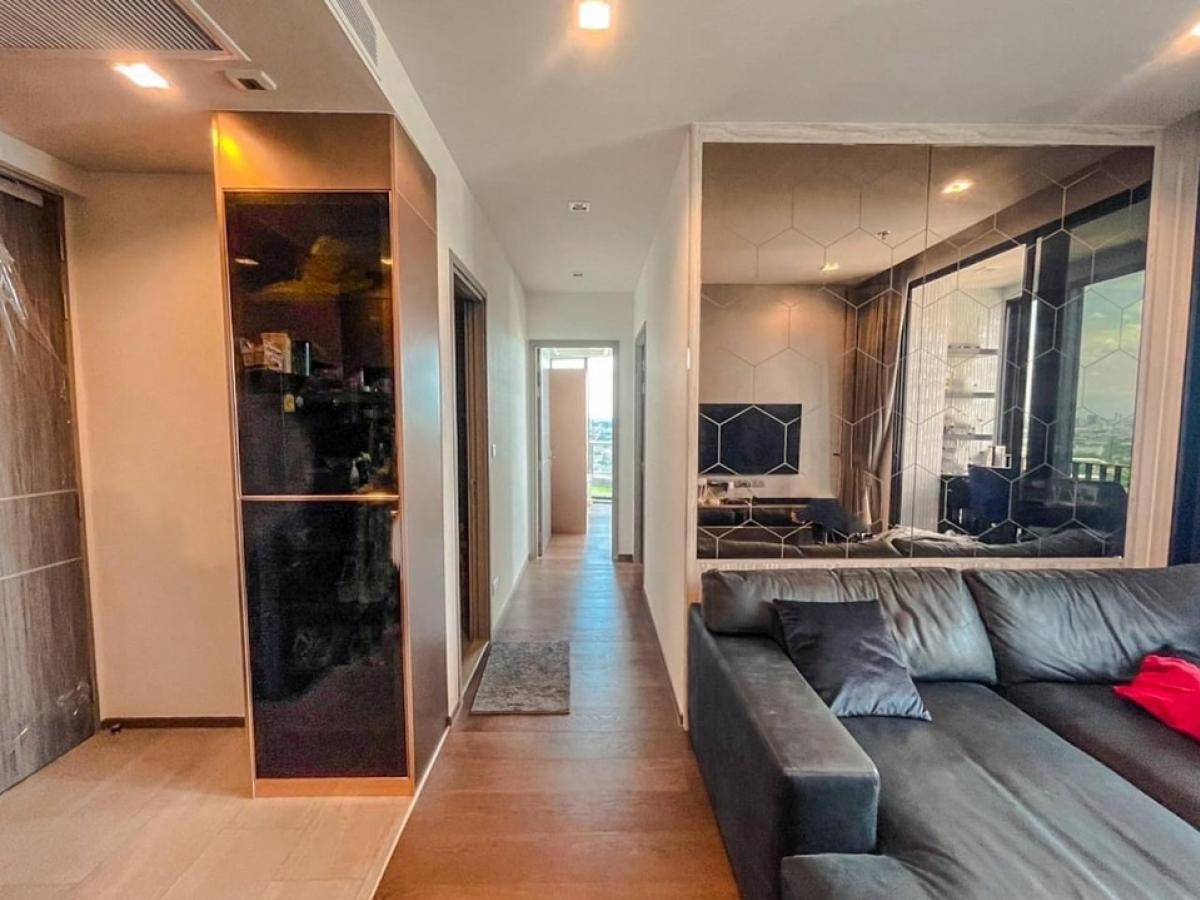 📢👇 Ideo Q Victory is one of the good location easily traveling  many routes, near many shopping malls, restaurants , huge unblocked city view, fully furnished.