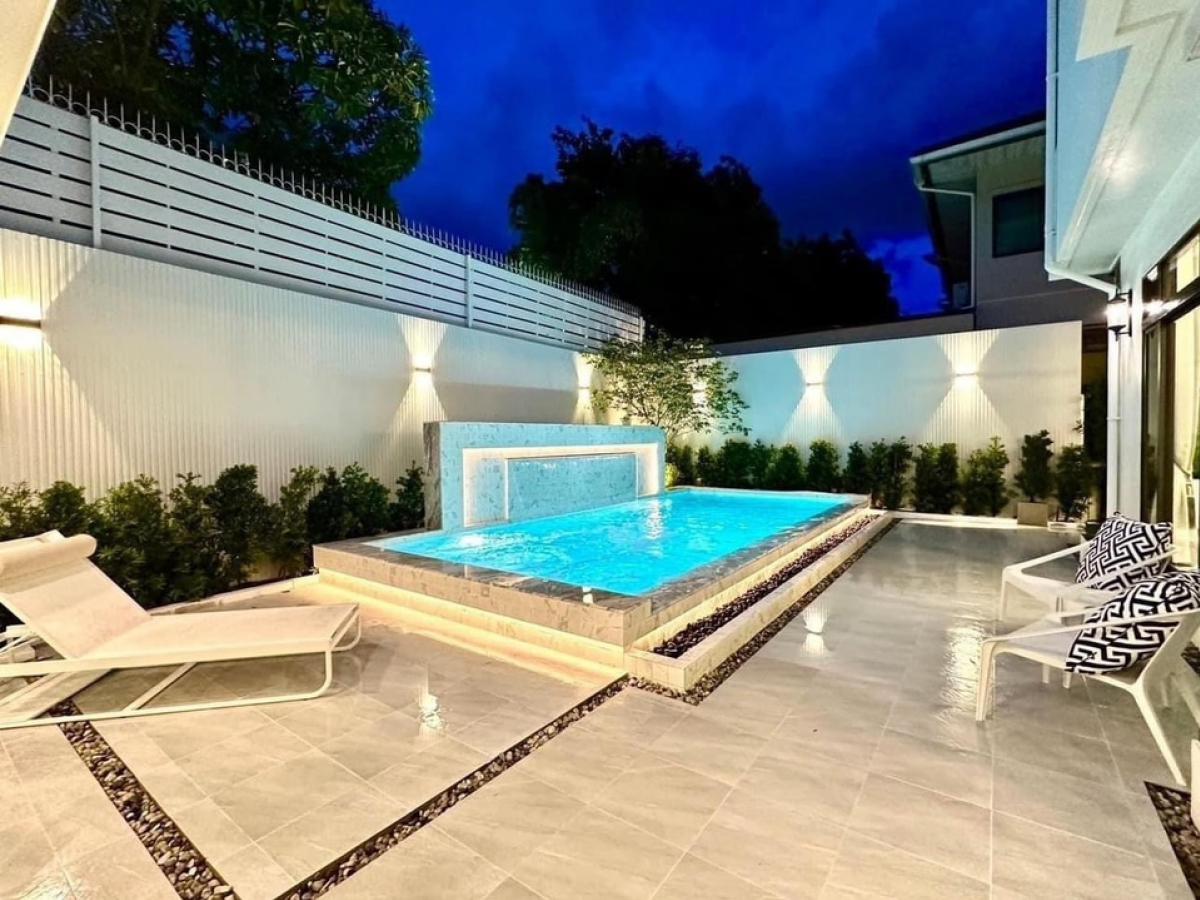 📢👇Luxury House with private pool at Perfect Masterpiece Sukhumvit 77 Phase 1, fully furnished, nice decoration, near Suvarnabhumi Airport