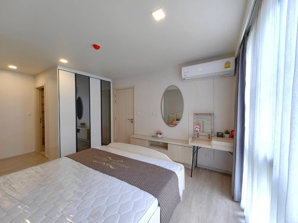 📢👇Available Mid of July For sale / rent petfriendly condo near Central Rama 9, corner unit, fully furnished