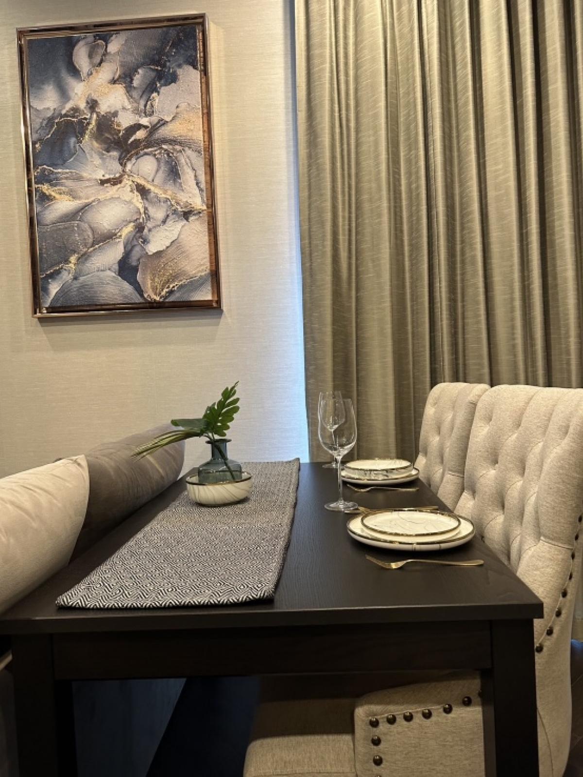📢👇 ขายคอนโด The Esse sukhumvit 36 1 ห้องนอน เฟอร์นิเจอร์ครบ ใกล้รถไฟฟ้า