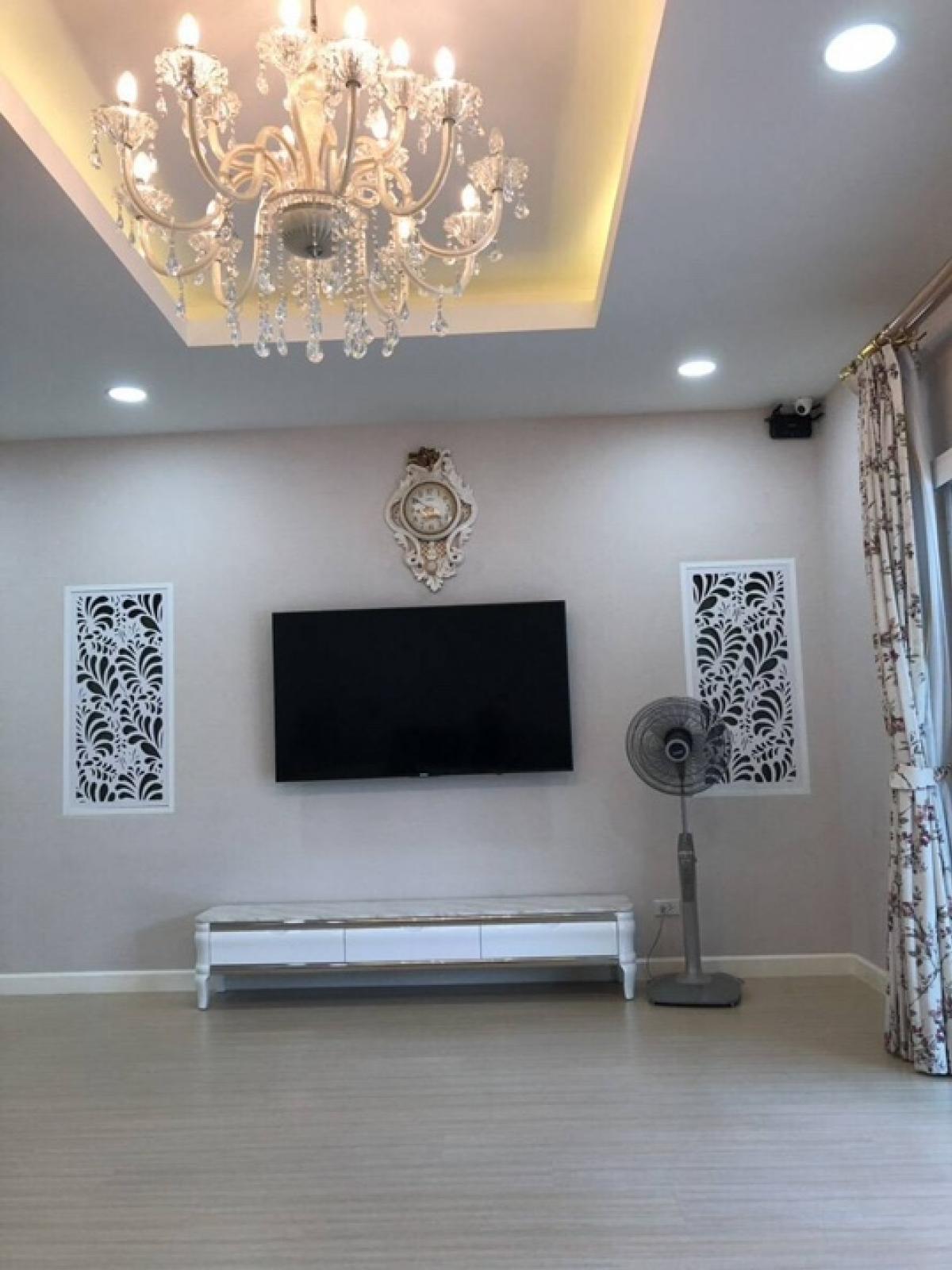📢👇 ขาย บ้าน 2 ชั้น พร้อมออฟฟิศ บ้านหันทิศเหนือ ร่มรื่น เดินทางสะดวกหลายเส้นทาง เหมาะกับทำเป็นที่พักอาศัย office ทำธุรกิจ