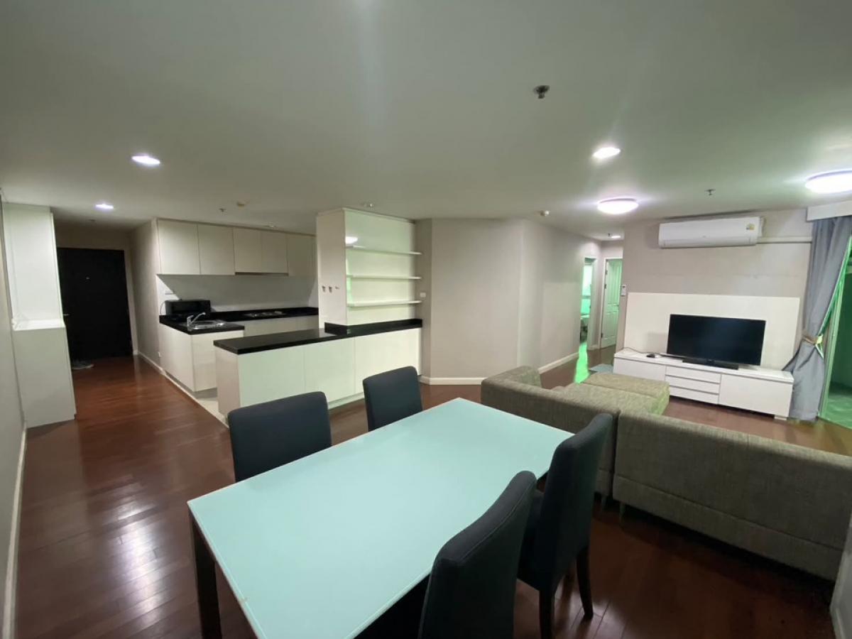 📢👇 For rent  at Belle Grand Rama9 one of the most highly demand for expat to live good price, good location , fully funished, only about 5 mins walk to MRT Rama 9, Central Plaza, G Tower.
