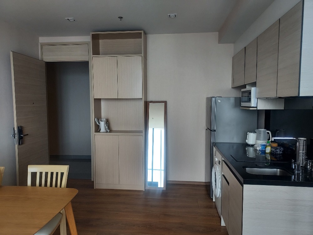 Park24 for rent! 2 bedroom high floor good facilities near BTS Phromphong 650 m