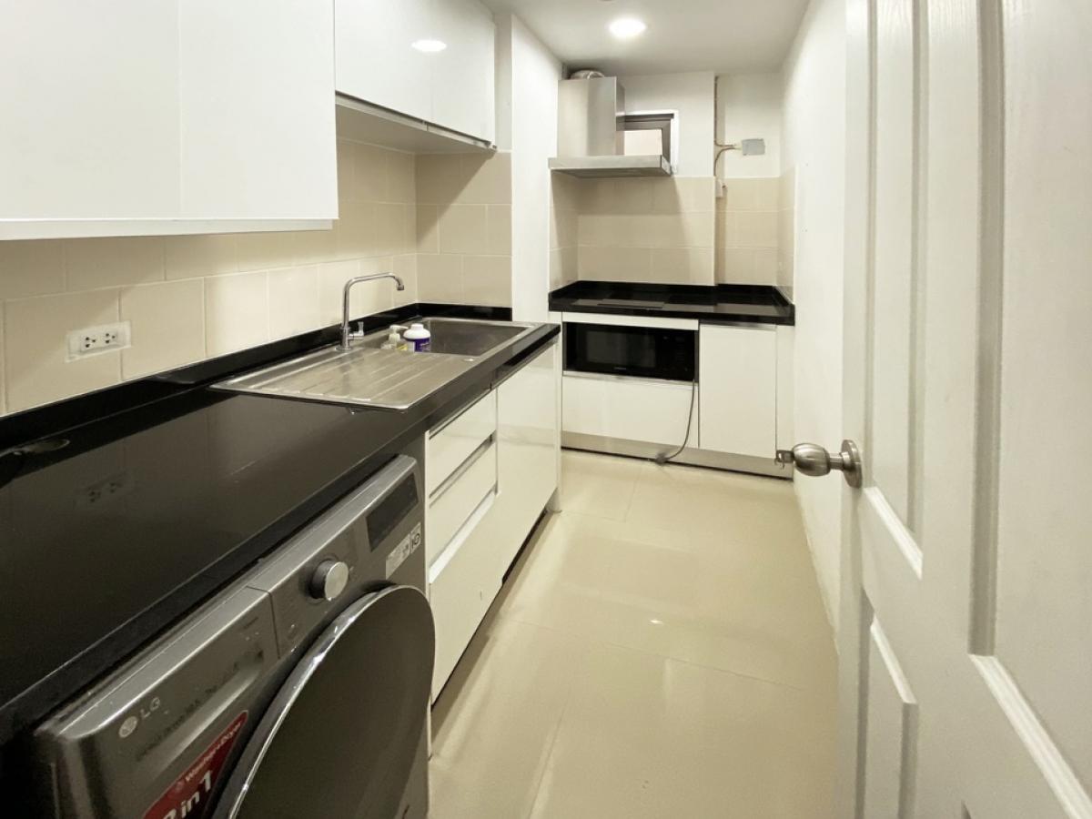 📢👇 For rent duplex unit at Belle Grand Rama9 one of the most highly demand for expat to live good price, good location , garden view, fully funished, only about 5 mins walk to MRT Rama 9, Central Plaza, G Tower.