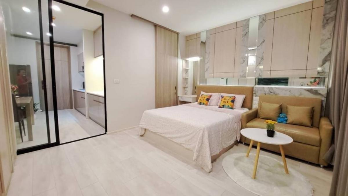 ✨ 👍Sell with tenant til June 26Condo with special entrance direct to BTS Ploenchit,near Central Embassy, Central Chidlom
