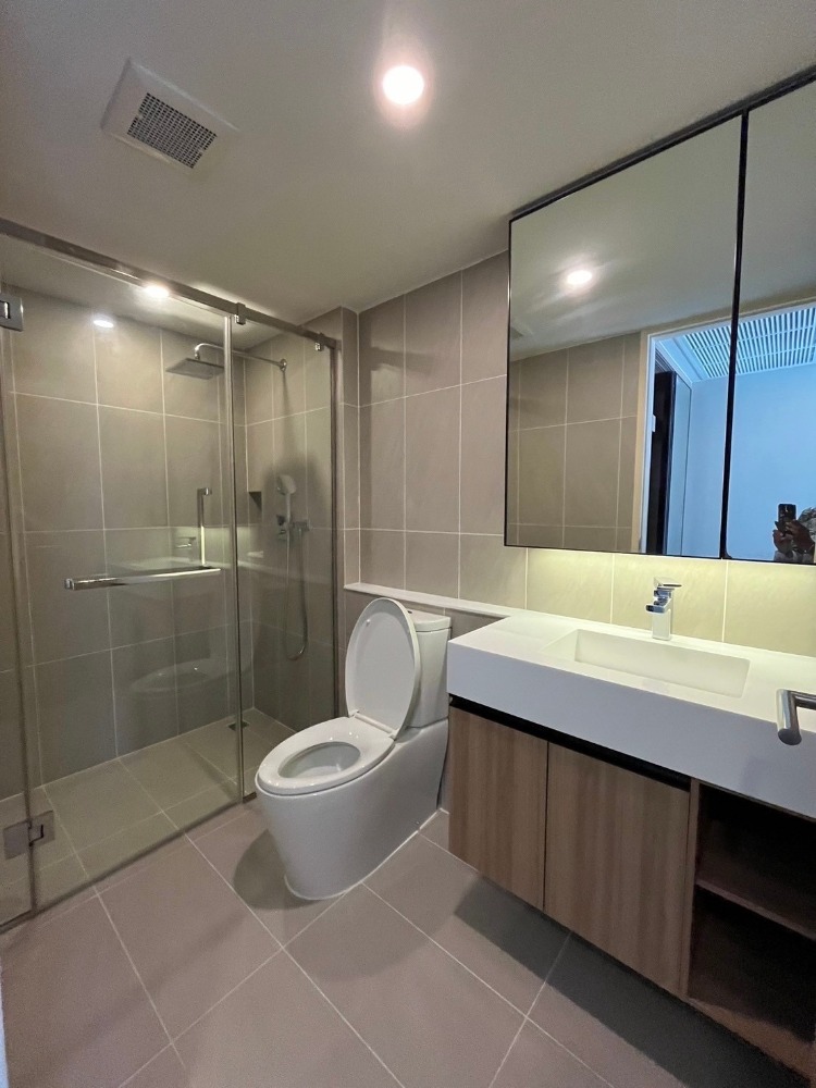 ขาย!!  Na Vara Residence 1ห้องนอน เฟอร์นิเจอร์ครบ ใกล้ Mercury Ville, Central Embassy, BTS ชิดลม