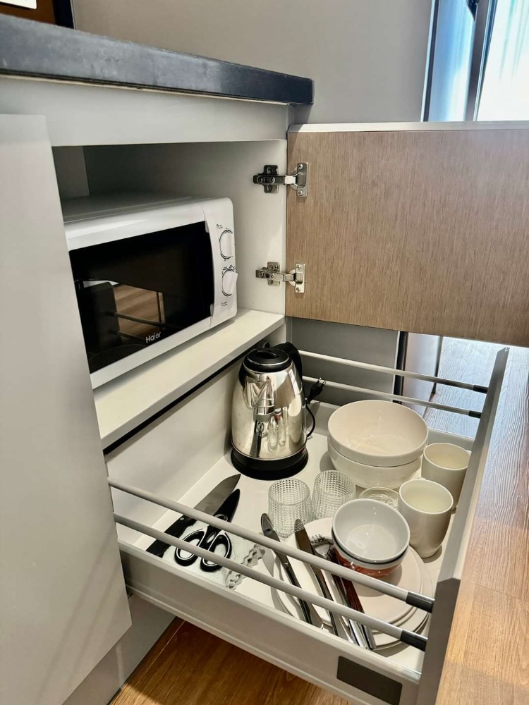 ขาย  Movenpick Residence Ekkamai 1ห้องนอน เฟอร์นิเจอร์ครบ เหมาะสำหรับอยู่อาศัยและลงทุน ใกล้BTS ทองหล่อ