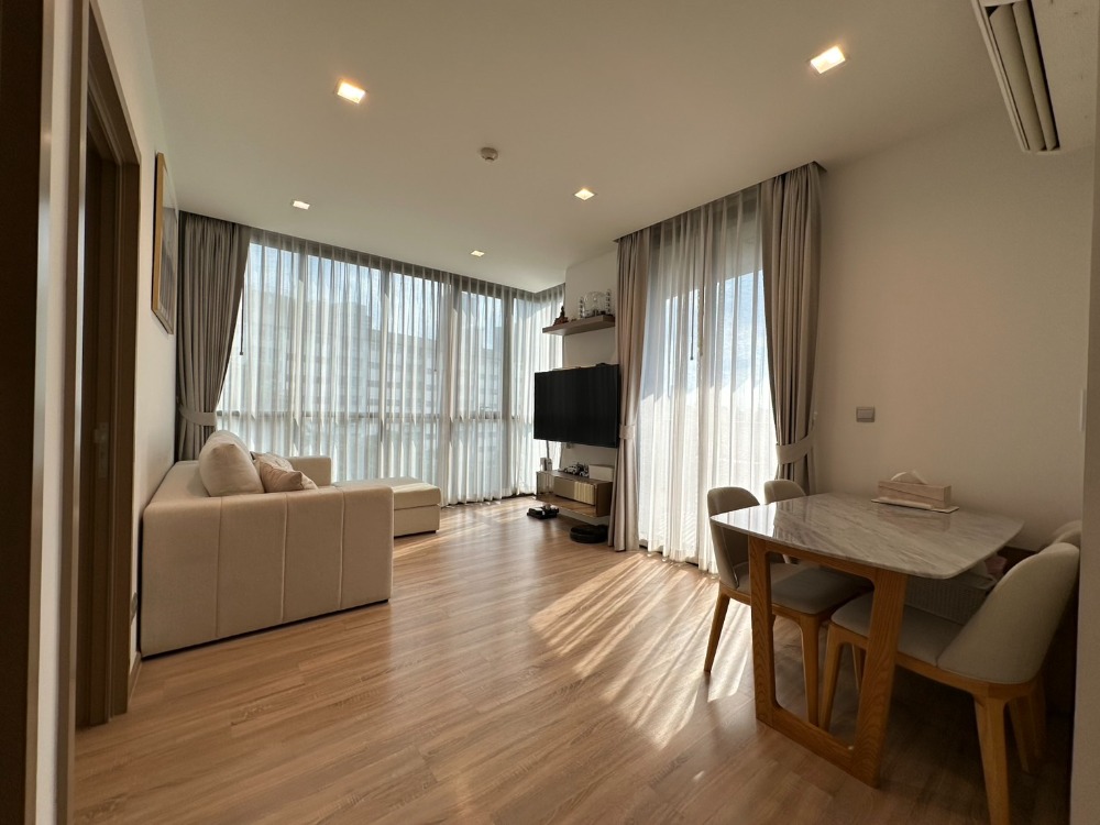 Sell with tenant til April 26
Unaffected by the incident at Kawa haus for sale! 2 bedroom in T77 nice decoration near Bangkok prep school and BTS Onnut