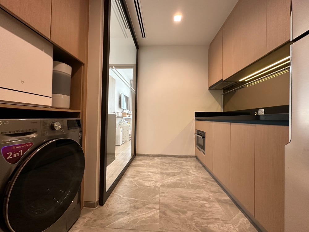 Sell with tenant til April 26
Unaffected by the incident at Kawa haus for sale! 2 bedroom in T77 nice decoration near Bangkok prep school and BTS Onnut
