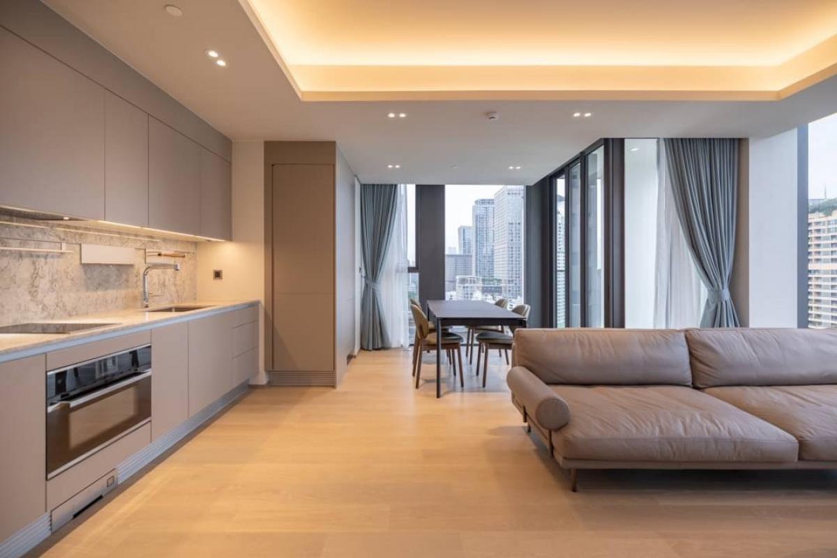 📢👇For rent brand new luxury condominium near Central Chidlom , BTS Chidlom