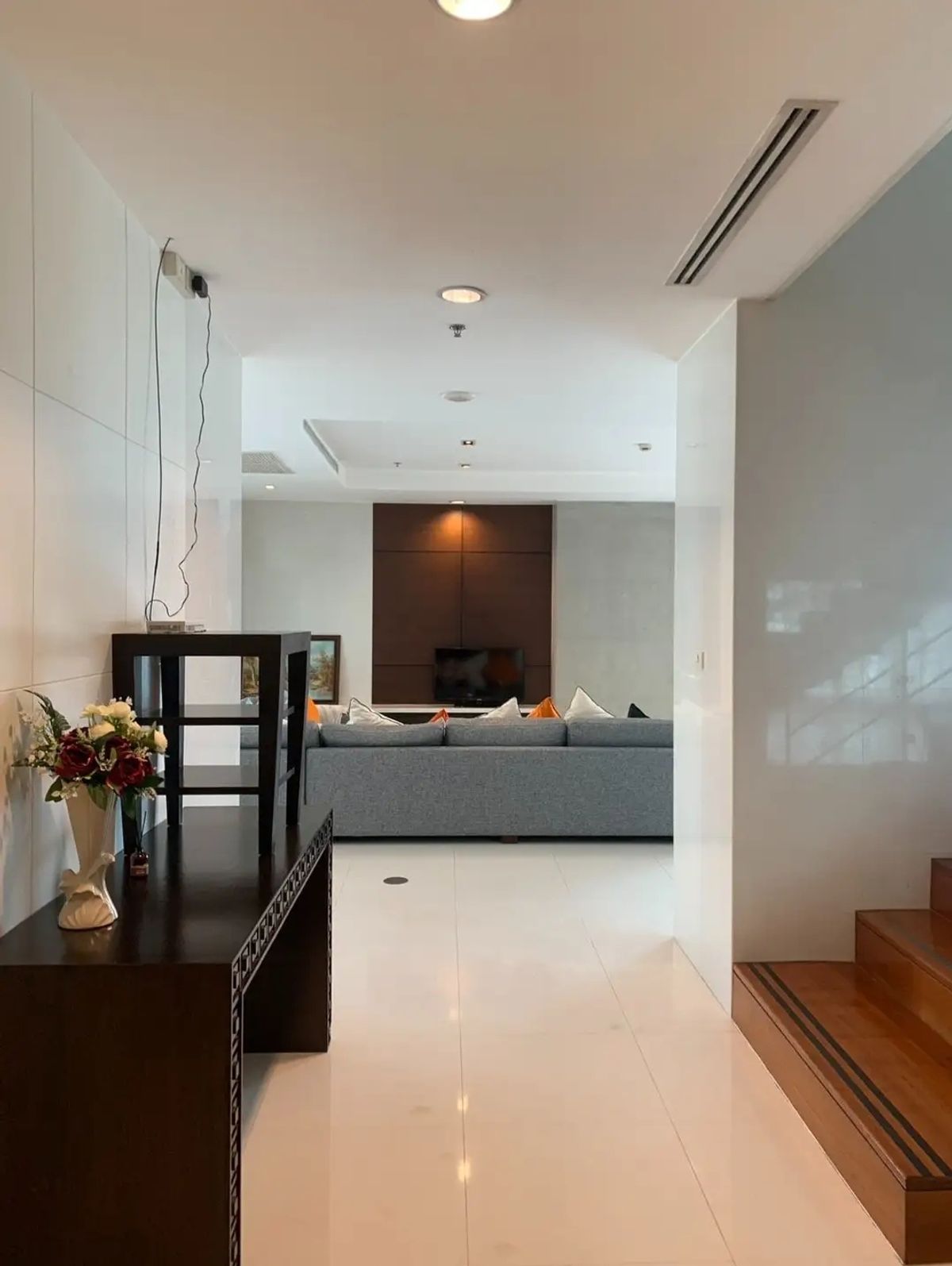 ✨ให้เช่า Penthouse Royal Residence Park 4 ห้องนอน ( Duplex Penthouse) ห้องนั่งเล่นมีวิวของสถานทูตสหรัฐฯ ห้องไม่บล็อกวิว ทำเลดี อยู่ระหว่าง สวนเบญและสวนลุม