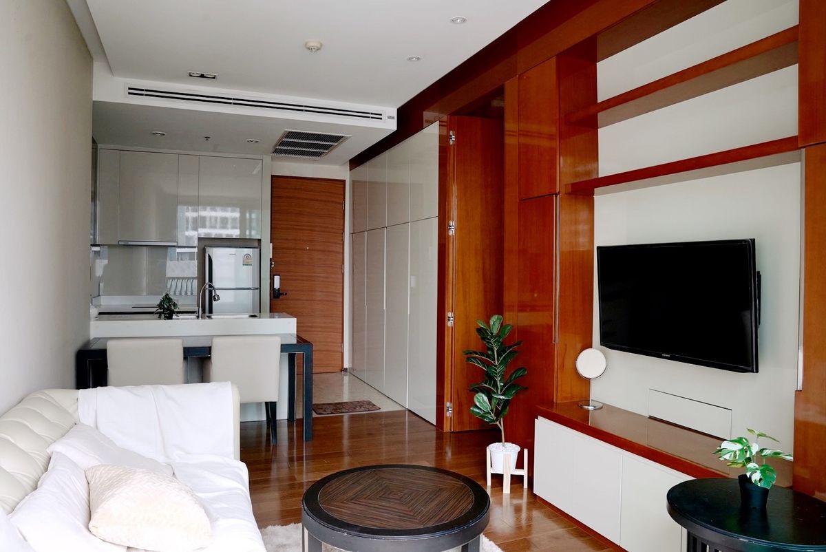 🌟 คอนโดใหม่ปรับปรุงเสร็จ พร้อมเฟอร์ฯ และเครื่องใช้ไฟฟ้าใหม่ The Address Sukhumvit 28 ทำเลดี ใกล้ BTS พร้อมพงษ์ และห้าง The EM District