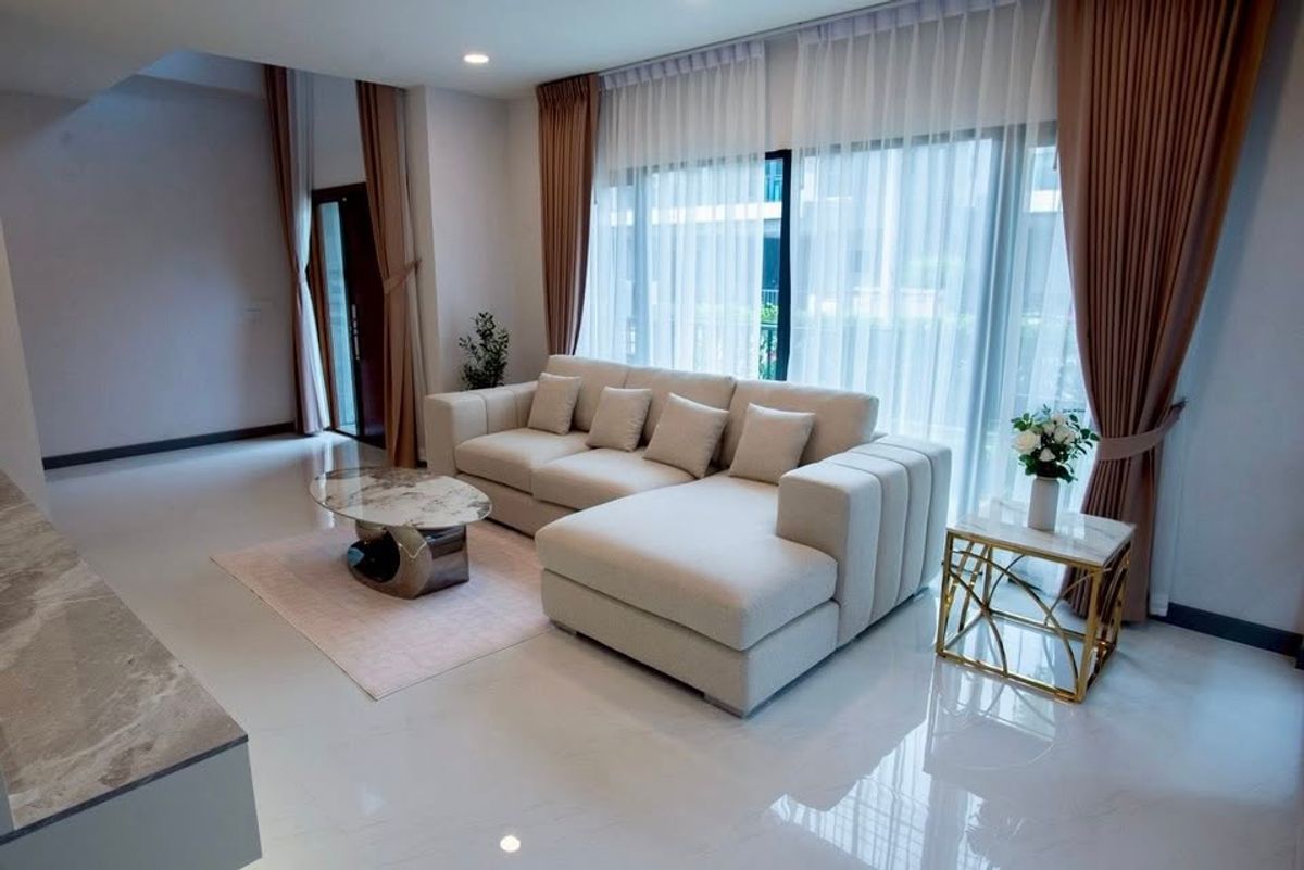 ✨ บ้านเดี่ยวหรูให้เช่า พร้อมเข้าอยู่ ที่ The City Bangna 5 ห้องนอน พร้อมเฟอร์นิเจอร์ครบครัน ใกล้ทางด่วนและสนามบินสุวรรณภูมิ