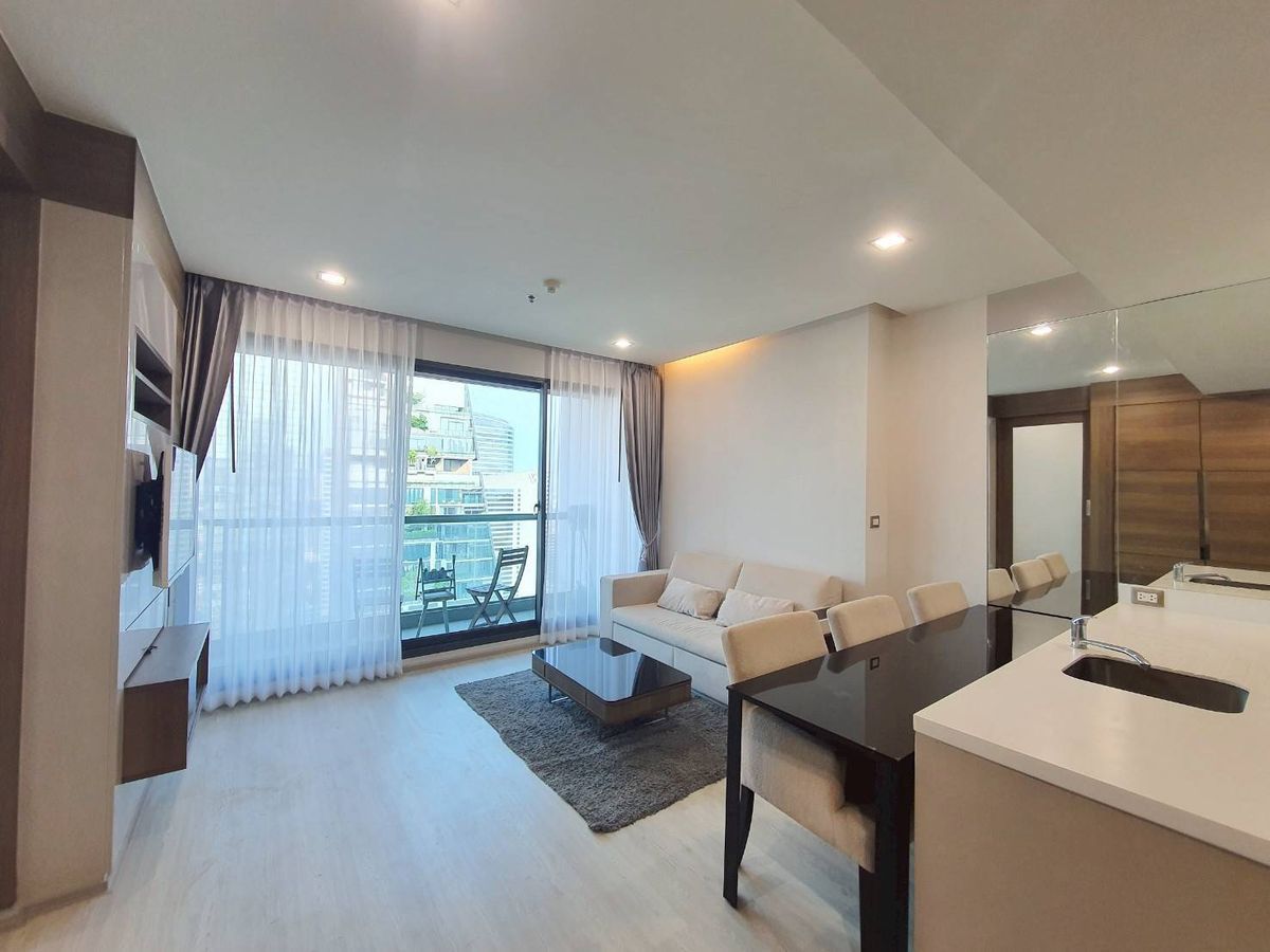 ✨ ขายคอนโดหรูระดับลักชัวรี The Address Sathorn ชั้นสูง วิวแบบพาโนรามา พร้อมตกแต่งใหม่แบบ Fully Furnished ทำเลดี ใกล้ BTS เซนต์หลุยส์ เพียง 150 เมตร