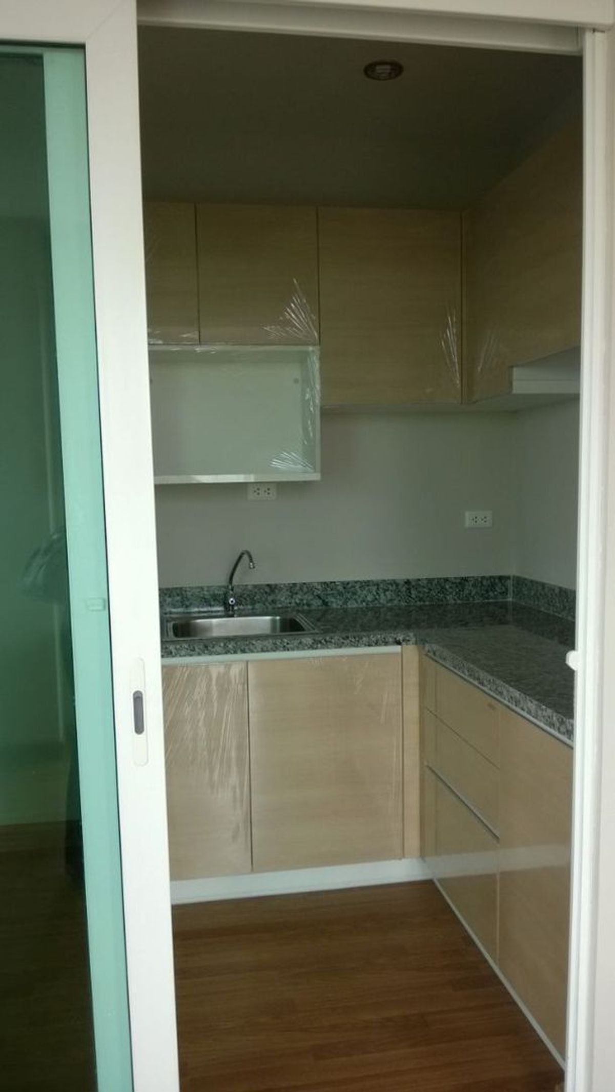 🌟 คอนโดใหญ่ แต่งครบ! Chrisma Condo รามอินทรา 2 ห้องนอน เฟอร์ Modernform ครบเซ็ต พร้อมอยู่ ใกล้ MRT แฟชั่นไอส์แลนด์