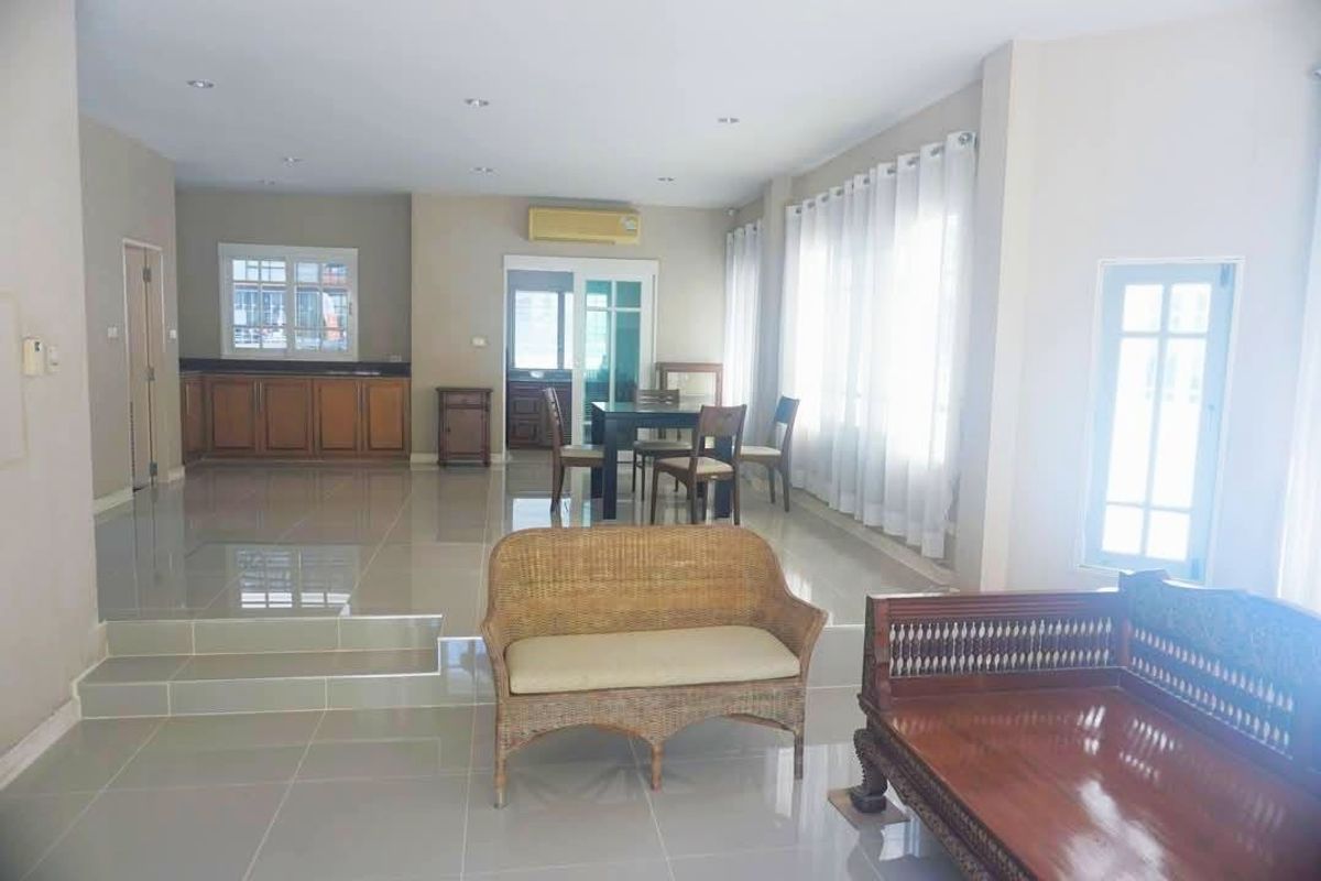 🏡 บ้านเดี่ยวให้เช่า ศรีนครินทร์ 51 ใกล้ MRT สายสีเหลือง 🚆