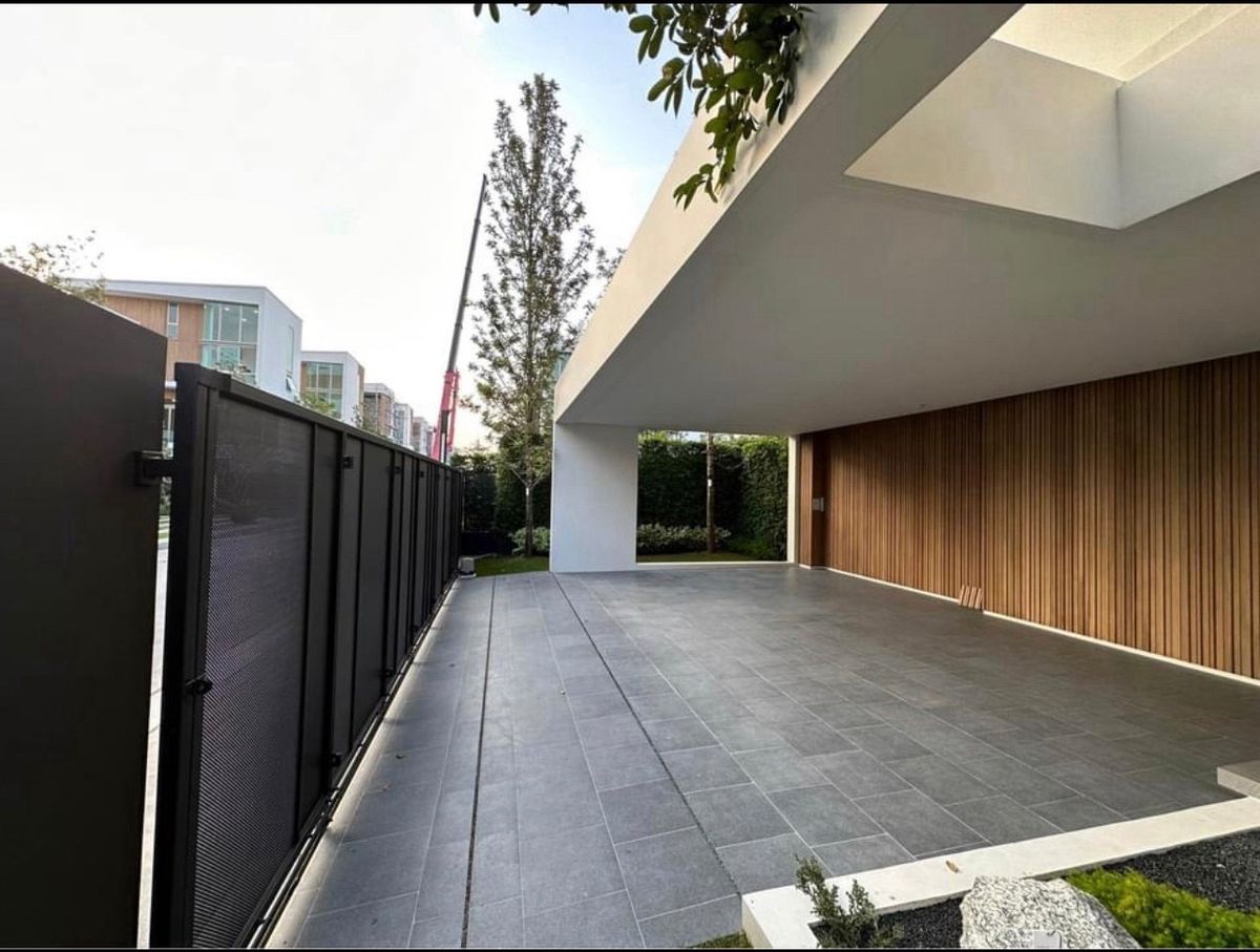 ✨ 👍Luxury home for rent 
Would it be good to gathering with family in the house not far from town? Close to Wellington international school