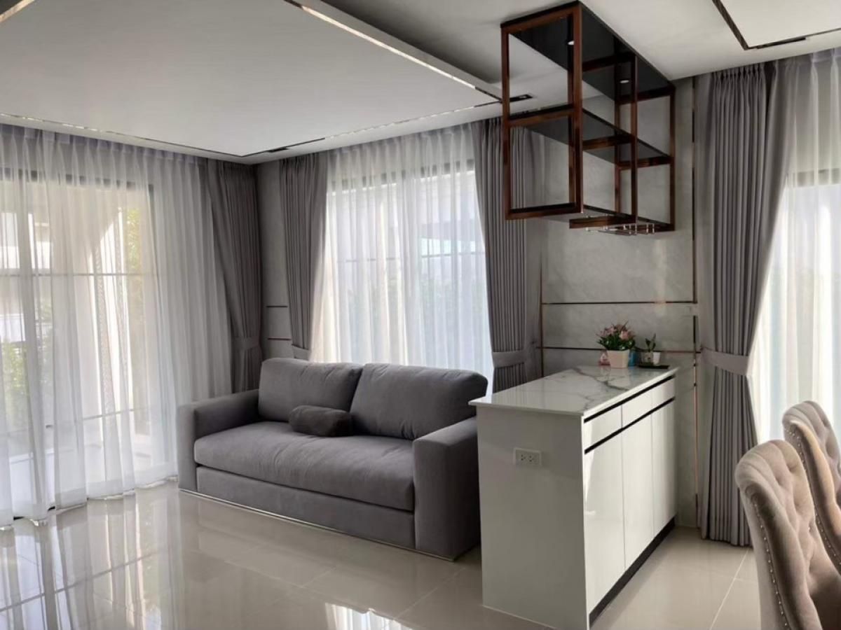 Detached House for Sale at SETTHASIRI PATTANAKARN🎉 – 3 Bedrooms, Fully Furnished, Prime Location Near Thonglor–Ekkamai