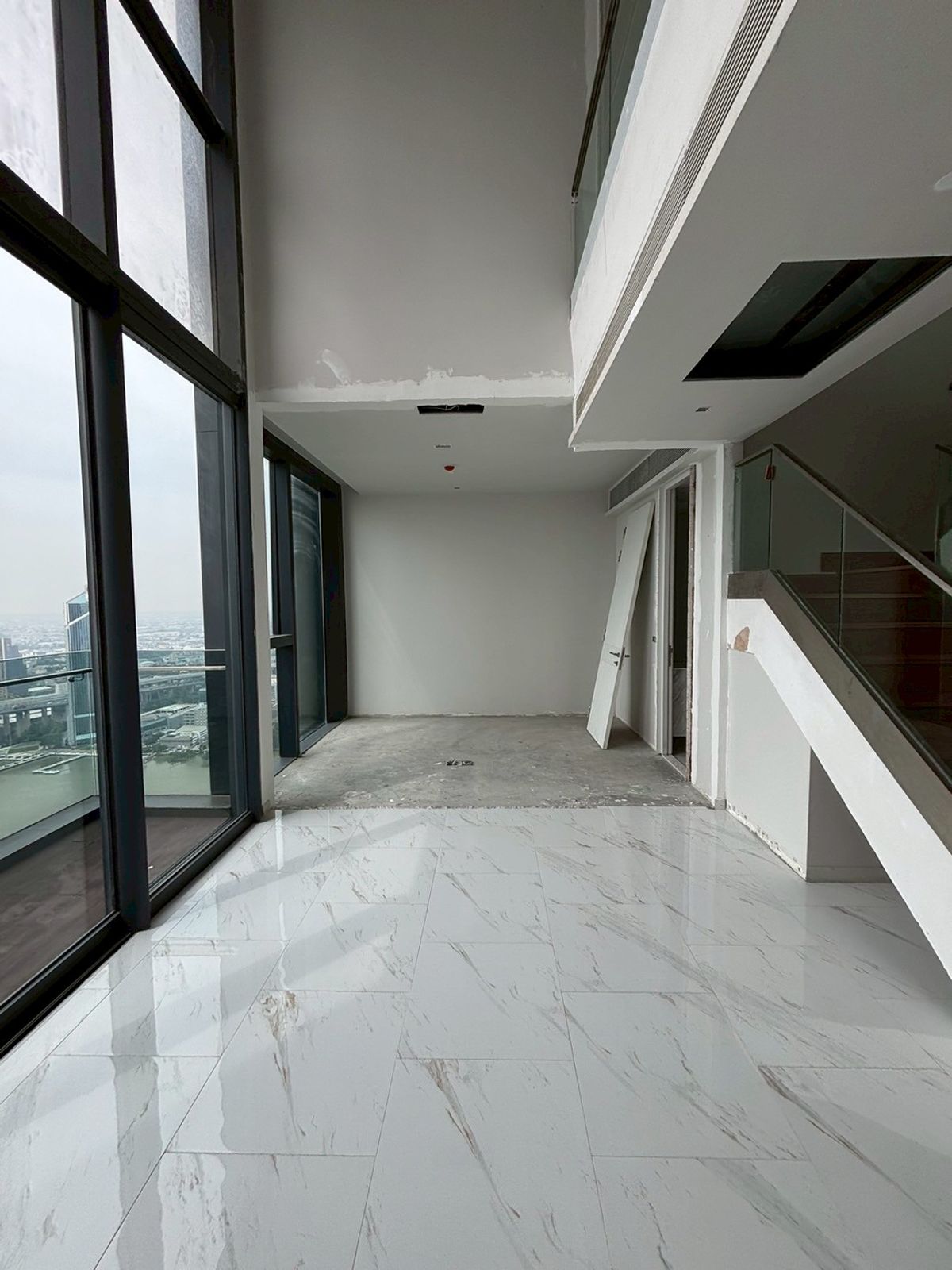 ขายคอนโด Canapaya Residences คอนโดวิวแม่น้ำเจ้าพระยา กลางพระราม 3 ห้องชุดสุดเอ็กซ์คลูซีฟ ใกล้ห้างTerminal 21