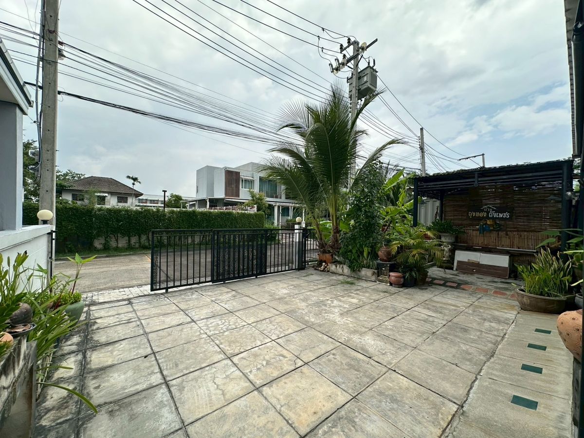💎 บ้านเดี่ยวทำเลดอนเมือง ใกล้สนามบิน ขนาด 3 ห้องนอน 3 ห้องน้ำ พื้นที่ใช้สอย 168 ตร.ม ที่จอดรถ 2–3 คัน เหมาะสำหรับอยู่อาศัยหรือปล่อยเช่า