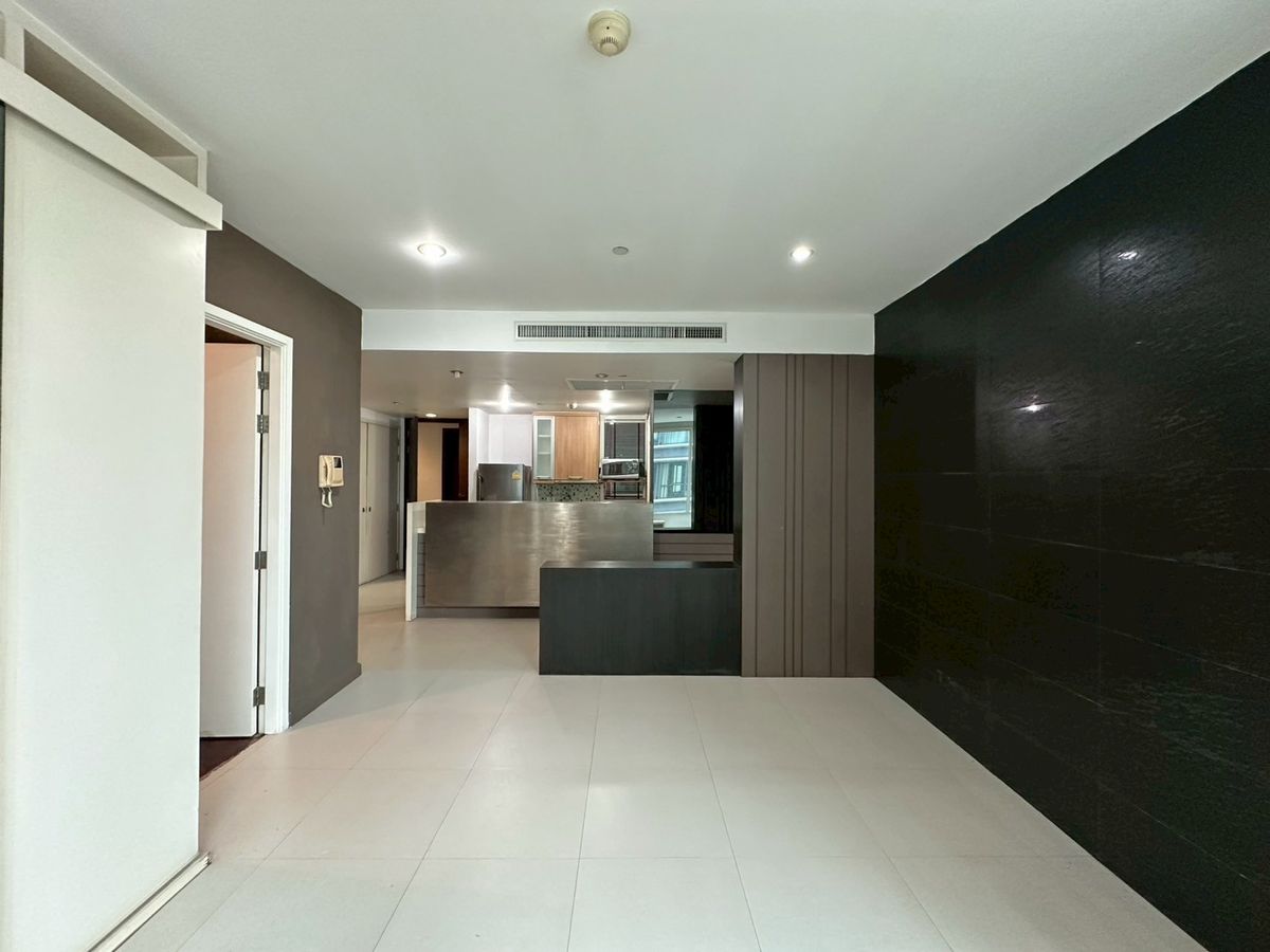For sale Manhattan Chitlom! 2 bedroom 88 sq.m unfurnished near Central Chidlom