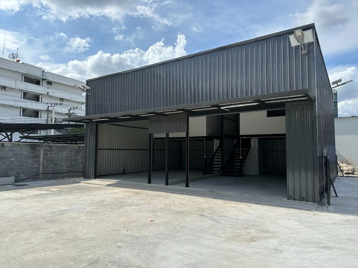 ✨เช่าโกดัง ออฟฟิศ Commercial พร้อมใช้งาน 170 ตร.ม. ใกล้ BTS อ่อนนุช