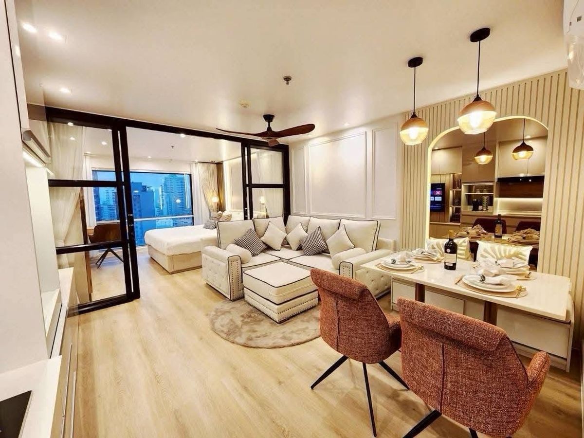 ห้องสวยพร้อมอยู่ ปรัปปรุงใหม่ทำเลใจกลางเมือง  เดินทางสะดวกเหมาะทั้งอยู่อาศัยและลงทุนปล่อยเช่า