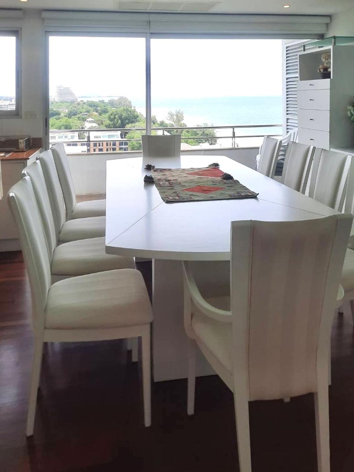 ✨  Baan Haad Hua Hin ใกล้ทะเล ขนาด 166 ตร.ม. 3 ห้องนอน 3 ห้องน้ำ ตกแต่งครบ พร้อมอยู่ พื้นที่กว้างสบาย เหมาะสำหรับพักผ่อนและครอบครัว ทำเลทองใจกลางหัวหิน