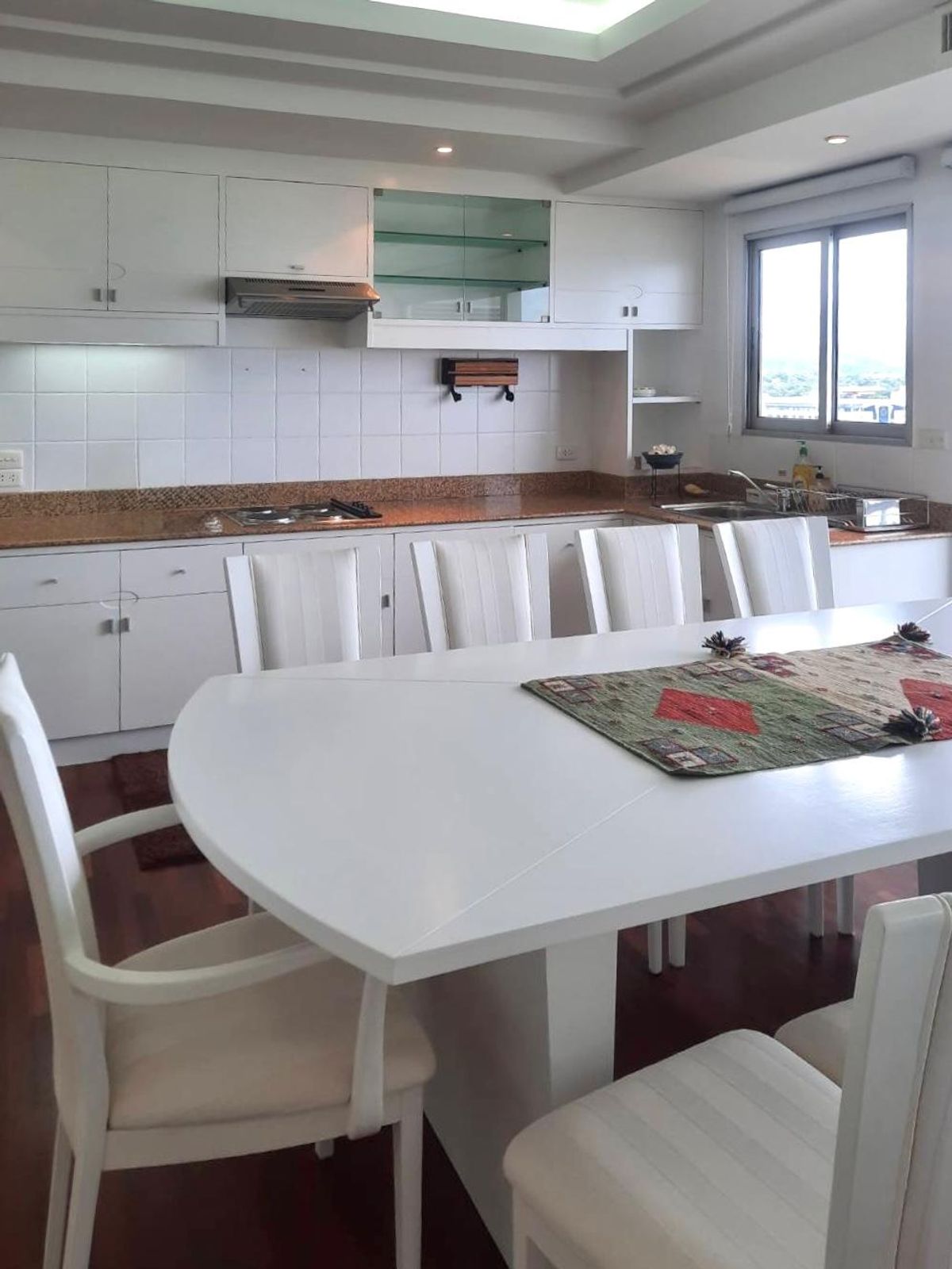 ✨  Baan Haad Hua Hin ใกล้ทะเล ขนาด 166 ตร.ม. 3 ห้องนอน 3 ห้องน้ำ ตกแต่งครบ พร้อมอยู่ พื้นที่กว้างสบาย เหมาะสำหรับพักผ่อนและครอบครัว ทำเลทองใจกลางหัวหิน