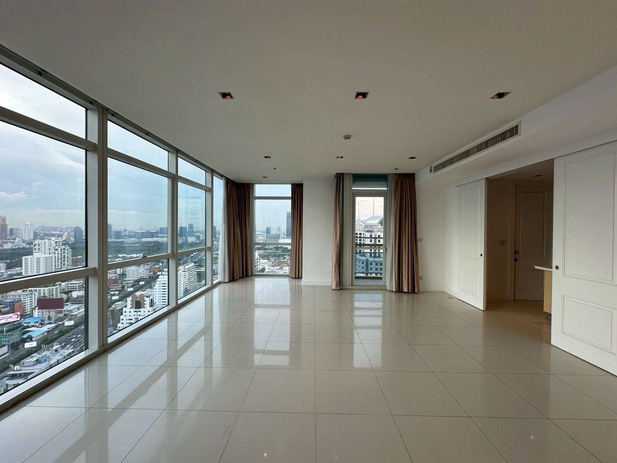 ✨ คอนโดหรู Athenee Residence เพลินจิต ใจกลางเมือง 4 ห้องนอน พื้นที่กว้าง 215 ตร.ม. พร้อมสิ่งอำนวยความสะดวกระดับโรงแรม ใกล้ BTS เพลินจิต
