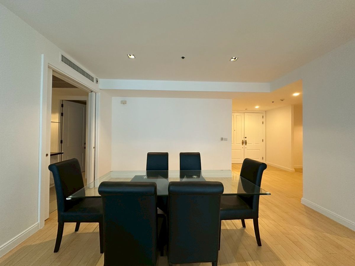 ✨ คอนโดหรู Athenee Residence เพลินจิต ขนาดกว้าง 223 ตร.ม. 3 ห้องนอน 4 ห้องน้ำ ตกแต่งครบ พร้อมสิ่งอำนวยความสะดวกระดับพรีเมียม ใจกลางเมือง เดินเพียงไม่กี่ก้าวถึง BTS เพลินจิต
